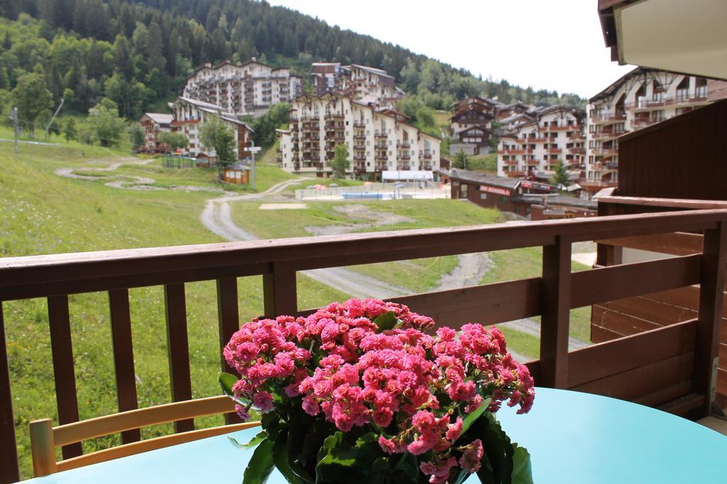 Residence Grand Bois Cles Blanches La Tania Exterior foto