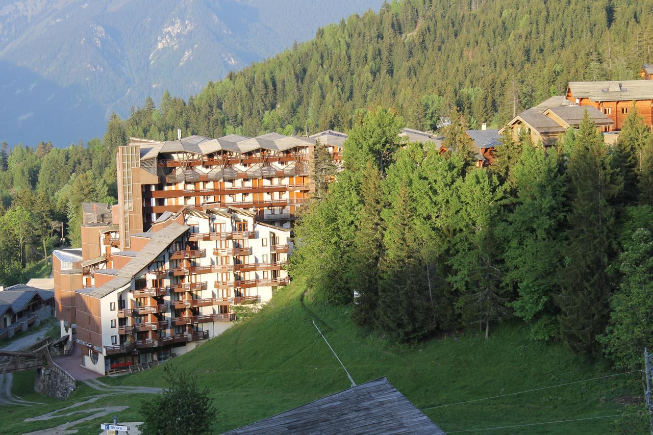 Residence Grand Bois Cles Blanches La Tania Exterior foto